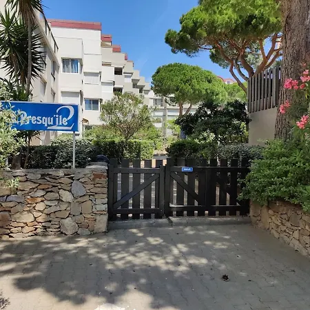 T2 Relooke Avec Piscine Idealement Situe Apartment *