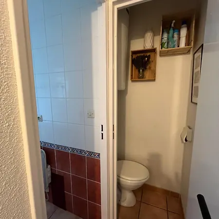 T2 Relooke Avec Piscine Idealement Situe Gruissan